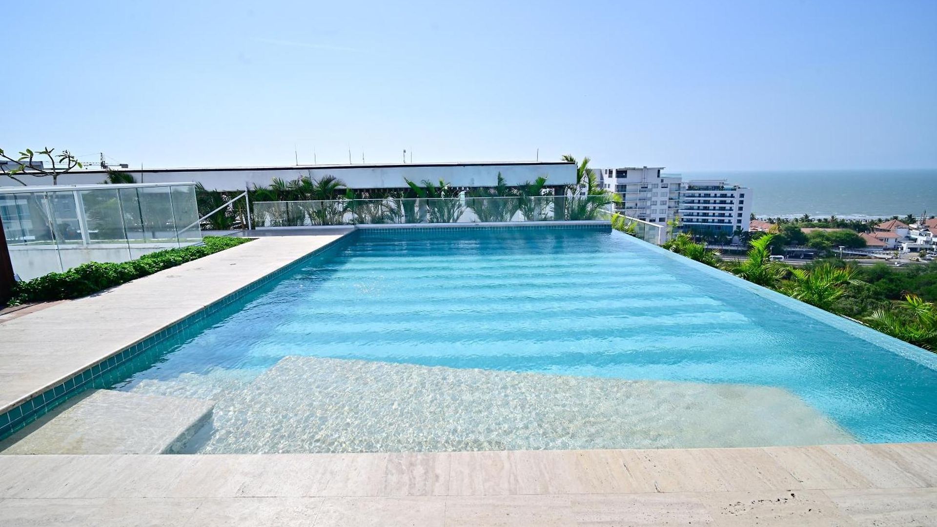 Luxury With Jacuzzi Lagoon View Near