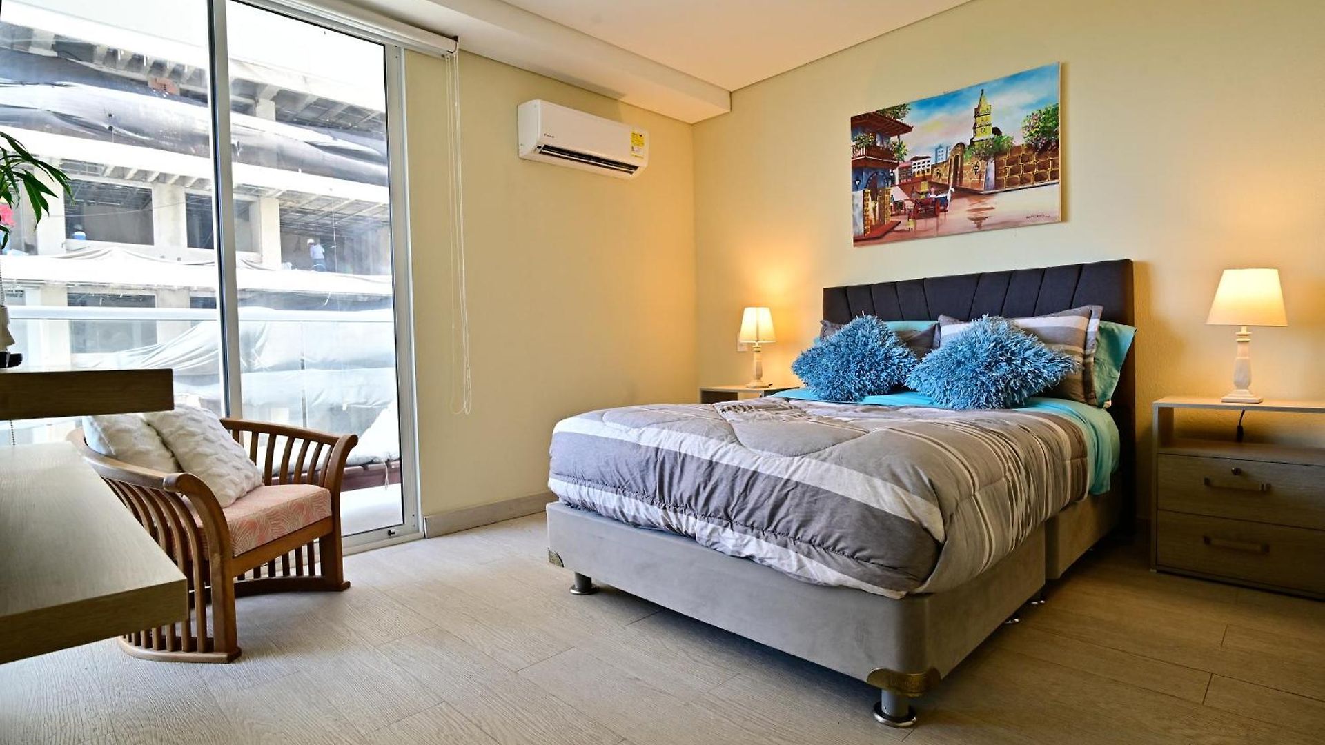 Luxury With Jacuzzi Lagoon View Near Apartamento Cartagena