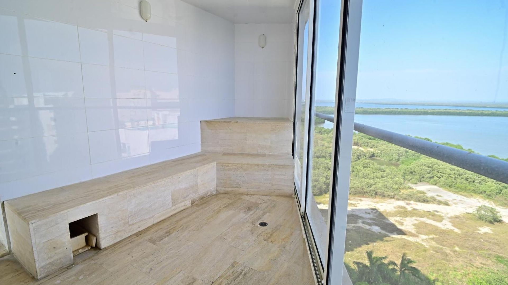 Luxury With Jacuzzi Lagoon View Near Apartamento
