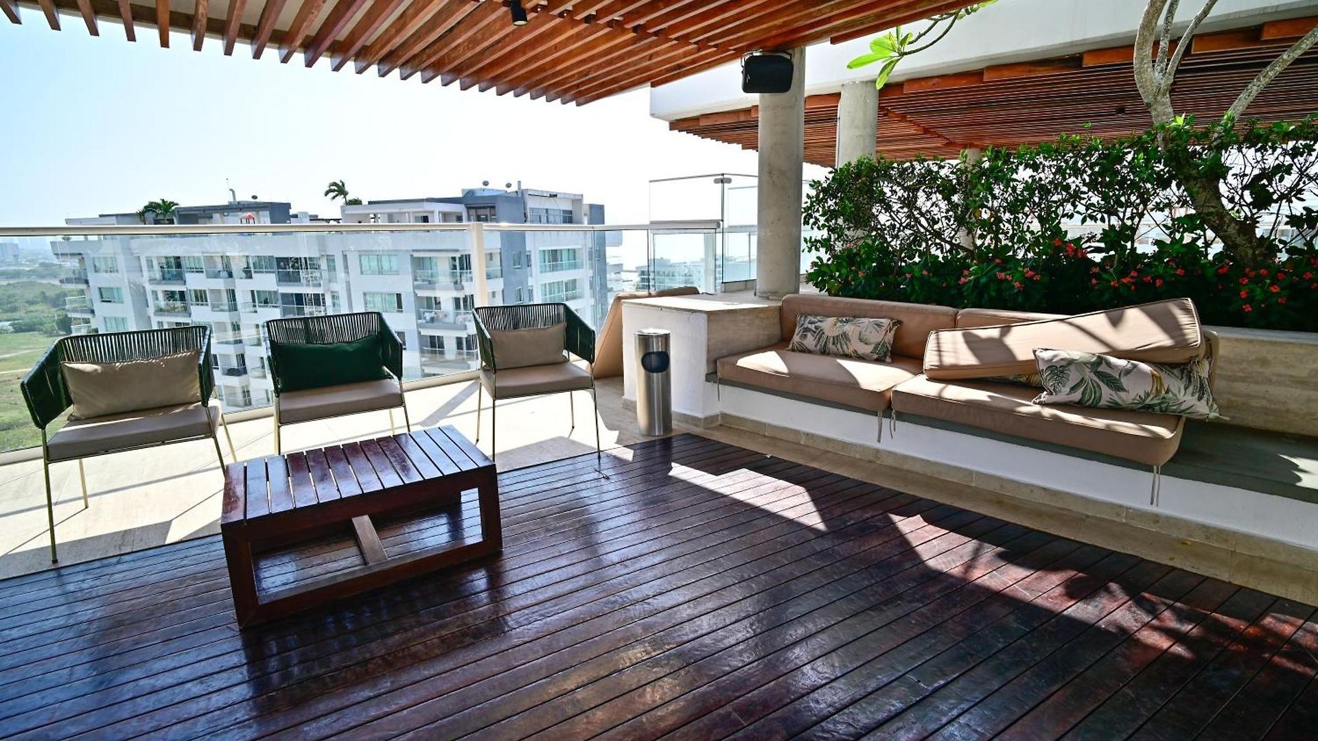 Apartamento Luxury With Jacuzzi Lagoon View Near