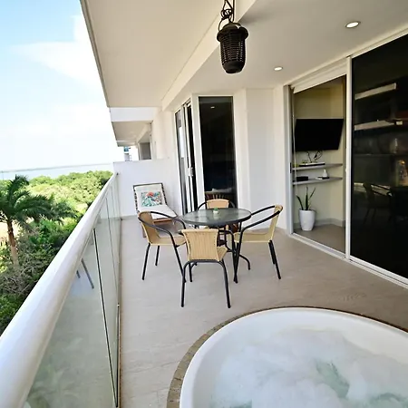 Luxury With Jacuzzi Lagoon View Near Apartamento